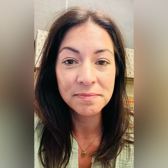 Meet your Posher, Kasey - Picture 1 of 1